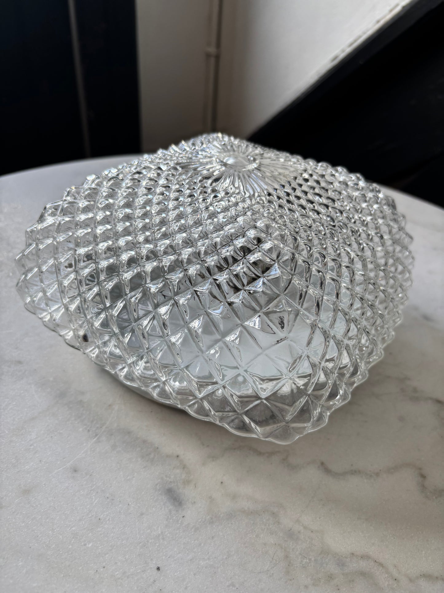 914 - Vintage plafond glazen plafoniere kussen diamant vierkant