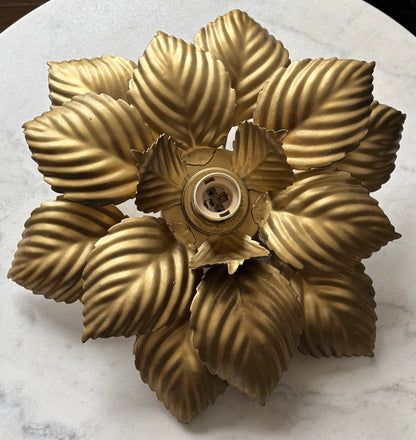 860 - Vintage gouden bloem plafonniere wandlamp bloem masca italy