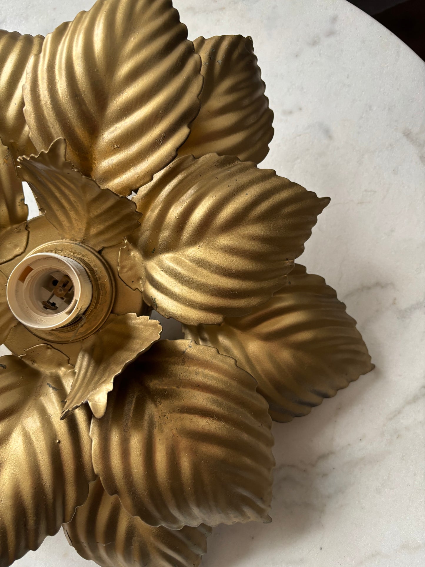 860 - Vintage gouden bloem plafonniere wandlamp bloem masca italy