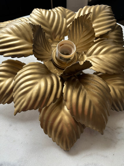 860 - Vintage gouden bloem plafonniere wandlamp bloem masca italy