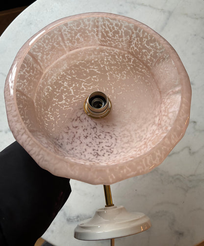 642 - Vintage clichy roze gespikkeld glazen wandlamp glazen
